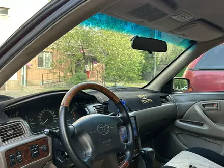 Toyota Camry 1997 года за 2 900 000 тг. в Алматы – фото 10
