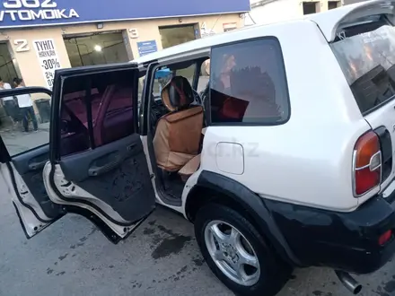 Toyota RAV4 1997 года за 1 700 000 тг. в Актау – фото 4