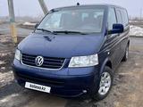 Volkswagen Multivan 2006 года за 7 800 000 тг. в Павлодар