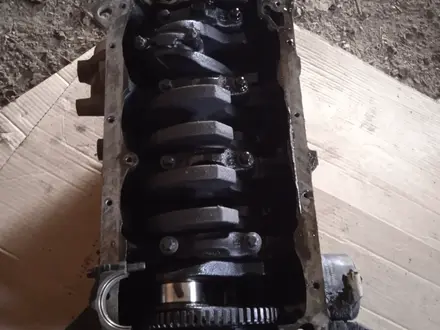 Двигатель z18xe шатун блок за 1 200 тг. в Караганда