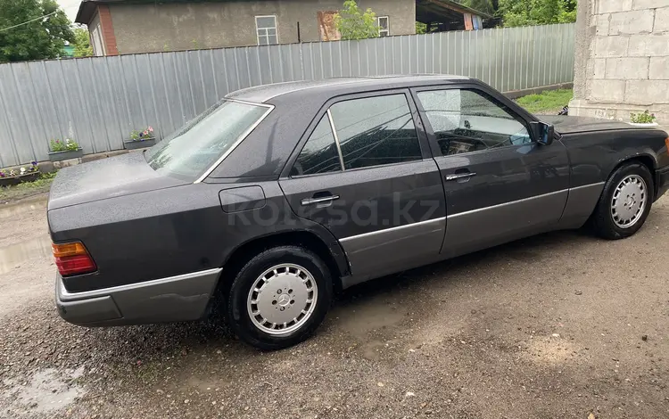 Mercedes-Benz E 230 1991 годаүшін1 300 000 тг. в Байтерек