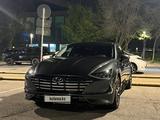 Hyundai Sonata 2023 года за 13 900 000 тг. в Алматы – фото 2