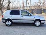 Volkswagen Golf 1995 годаүшін1 100 000 тг. в Тараз – фото 4