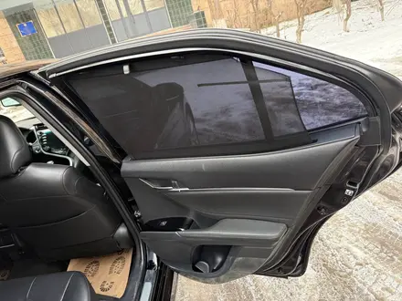 Toyota Camry 2019 года за 16 000 000 тг. в Алматы – фото 16