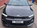 Kia K5 2021 года за 15 800 000 тг. в Алматы