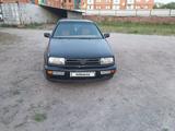Volkswagen Vento 1992 года за 900 000 тг. в Караганда