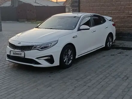 Kia K5 2018 года за 9 000 000 тг. в Алматы