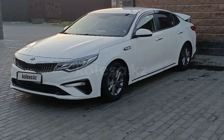 Kia K5 2018 года за 9 000 000 тг. в Алматы