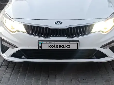 Kia K5 2018 года за 9 000 000 тг. в Алматы – фото 9