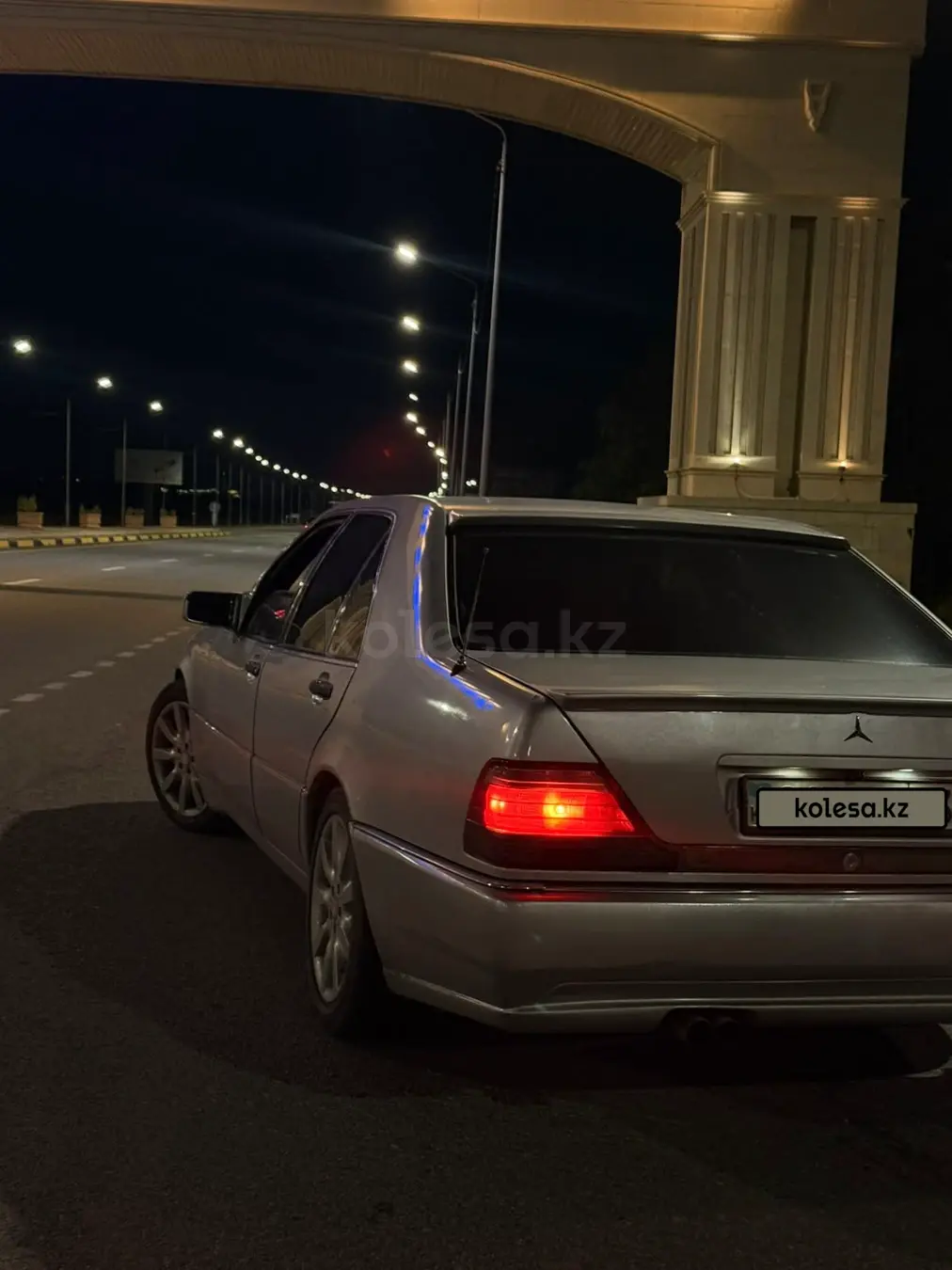 Mercedes-Benz S-Class, 1996