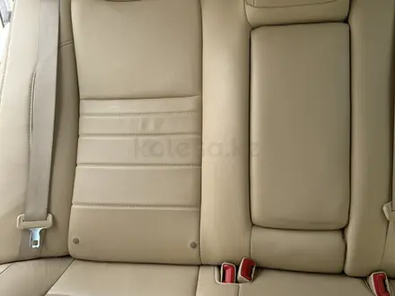 Toyota Camry 2015 года за 8 200 000 тг. в Атырау – фото 11