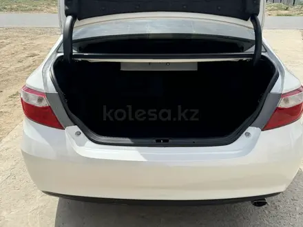 Toyota Camry 2015 года за 8 200 000 тг. в Атырау – фото 23