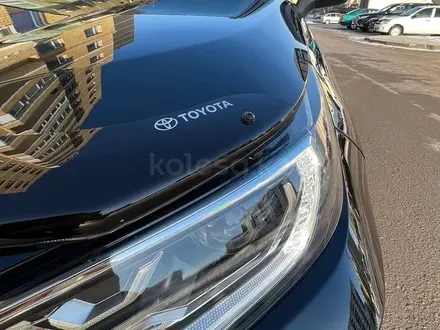 Toyota RAV4 2021 года за 21 200 000 тг. в Астана – фото 2