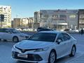 Toyota Camry 2018 года за 15 000 000 тг. в Жанаозен – фото 2