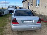 Mercedes-Benz C 200 1995 годаүшін1 000 000 тг. в Актобе – фото 2