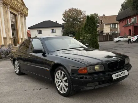 BMW 730 1995 года за 2 500 000 тг. в Алматы – фото 12
