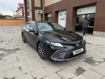 Toyota Camry 2023 года за 14 500 000 тг. в Алматы – фото 12