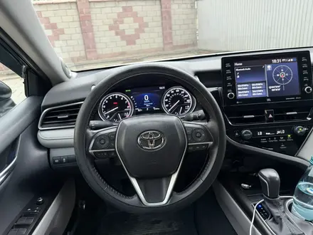 Toyota Camry 2023 года за 14 500 000 тг. в Алматы – фото 14