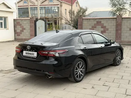 Toyota Camry 2023 года за 14 500 000 тг. в Алматы – фото 4