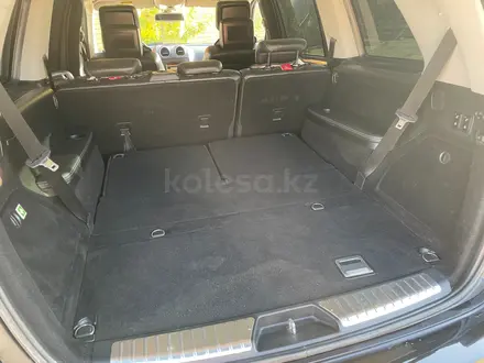 Mercedes-Benz GL 500 2006 года за 7 500 000 тг. в Атырау – фото 16