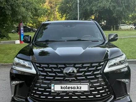 Lexus LX 570 2016 года за 38 000 000 тг. в Алматы – фото 2
