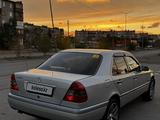Mercedes-Benz C 200 1994 года за 2 300 000 тг. в Сатпаев – фото 2