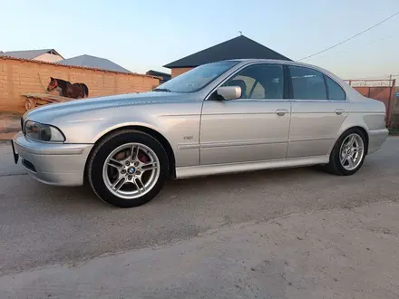 BMW 525 2001 года за 5 000 000 тг. в Шымкент – фото 2