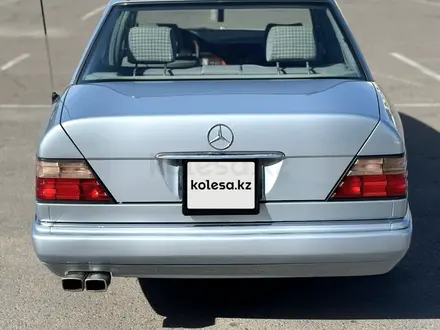 Mercedes-Benz E 220 1993 года за 3 700 000 тг. в Тараз