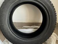 Комплект зимних шипованных шин 205 55 r16 Goodyear за 85 000 тг. в Караганда