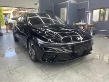Hyundai Elantra, 2024
