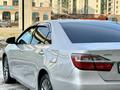 Toyota Camry 2015 годаүшін9 600 000 тг. в Астана – фото 14