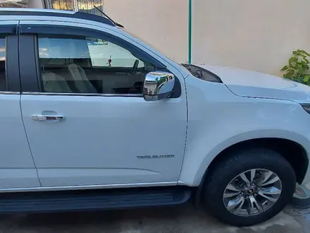 Chevrolet TrailBlazer 2021 года за 15 000 000 тг. в Атырау – фото 31