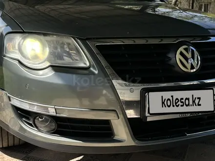 Volkswagen Passat 2007 года за 4 000 000 тг. в Шымкент – фото 18