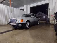 Mercedes-Benz E 230 1992 года за 1 300 000 тг. в Тараз