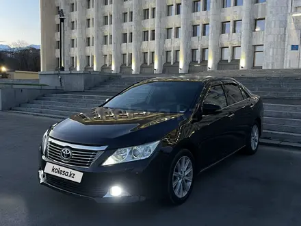 Toyota Camry 2012 года за 9 100 000 тг. в Алматы – фото 2