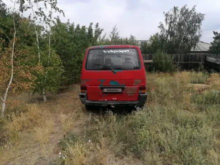 Volkswagen Multivan 1994 года за 1 500 000 тг. в Караганда – фото 2