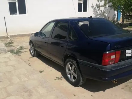 Opel Vectra 1993 года за 600 000 тг. в Жанаозен – фото 2