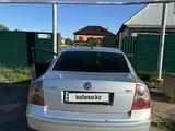 Volkswagen Passat 2002 годаfor1 800 000 тг. в Костанай – фото 3