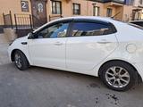 Kia Rio 2014 годаfor4 800 000 тг. в Атырау – фото 3