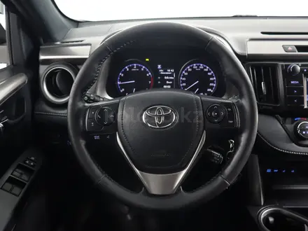 Toyota RAV4 2018 года за 12 600 000 тг. в Астана – фото 18