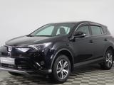 Toyota RAV4 2018 годаfor12 600 000 тг. в Астана