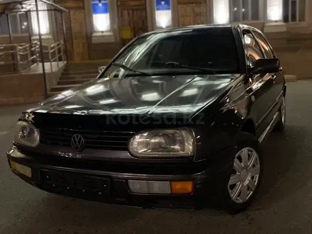 Volkswagen Golf 1994 года за 1 050 000 тг. в Тараз