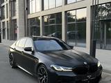 BMW M5 2018 годаүшін46 500 000 тг. в Алматы – фото 2