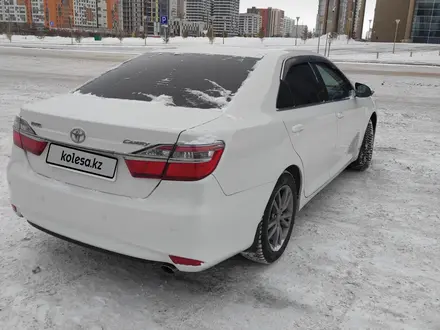 Toyota Camry 2016 года за 9 900 000 тг. в Астана – фото 12