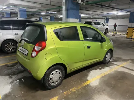 Chevrolet Spark 2014 года за 3 500 000 тг. в Астана – фото 3