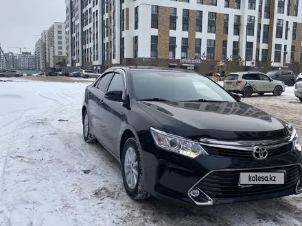 Toyota Camry 2017 года за 12 500 000 тг. в Астана – фото 20