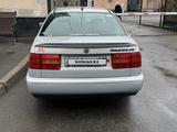 Volkswagen Passat 1996 года за 1 750 000 тг. в Алматы – фото 4