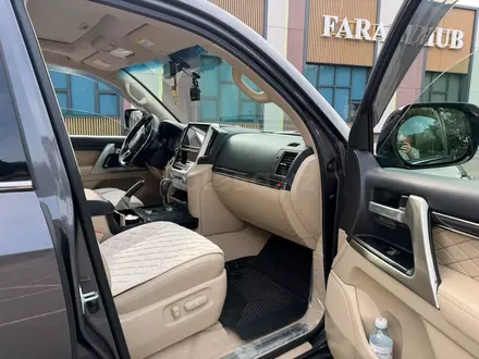 Toyota Land Cruiser 2021 года за 45 500 000 тг. в Алматы – фото 7