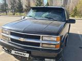 Chevrolet Tahoe 1997 годаүшін10 000 000 тг. в Астана – фото 2