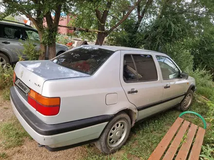 Volkswagen Vento 1996 года за 1 750 000 тг. в Астана – фото 4